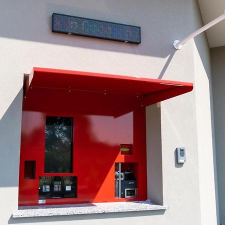 Motel Circuit Drive Cingia De' Botti Dış mekan fotoğraf