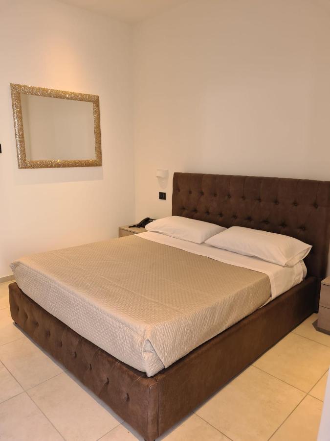 Motel Circuit Drive Cingia De' Botti Dış mekan fotoğraf